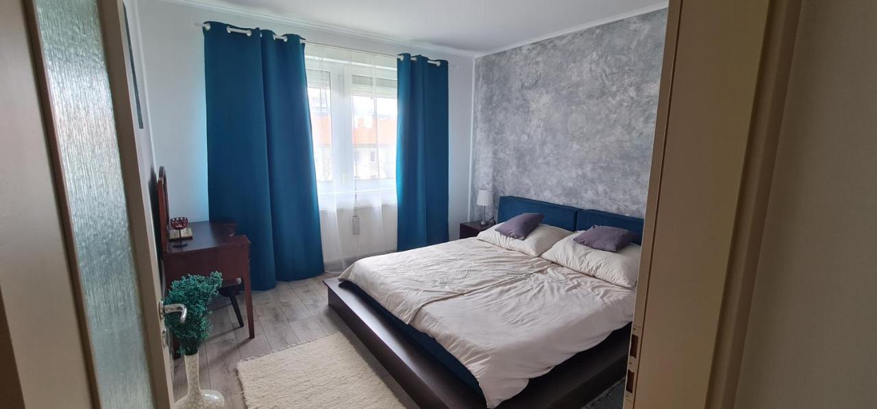 Ybs Apartman Appartamento Zalaegerszeg Esterno foto